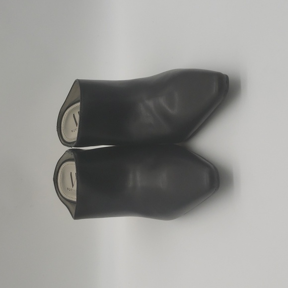 2497- Worthington Wor Nelda Black & Gold Mules Size 8.5 NWT with Box - Picture 4 of 12